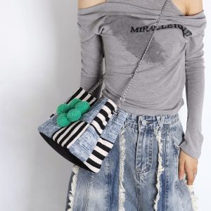 Color-Blocked Floral Handbag - Patchwork Denim Tote Bag, Large Capacity Crossbody Bucket Bag for Autumn/Winter Fashion