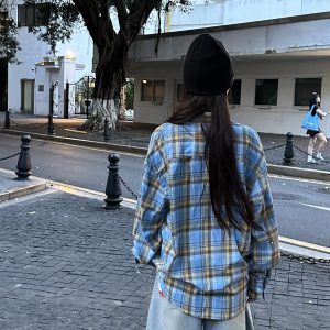 Color-Blocked Plaid Long Sleeve Shirt Jacket for Men and Women - Retro Loose-Fit, Versatile Spring Autumn Top with Pockets