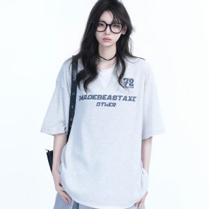 Color-Blocking Faux Two-Piece V-Neck Short Sleeve T-Shirt for Women - Waffle Texture, Loose Fit, College Style, Casual Fashion