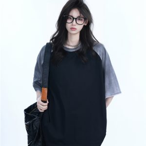 Color-Blocking Raglan T-Shirt for Women - Oversized Loose Fit Short Sleeve Tee with American Sports Style, Casual Trendy Look