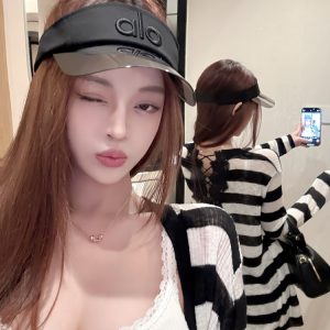 Color-Blocking Strapless Top for Women - Slim Fit, Trendy Summer Fashion, Perfect for Y2K and Casual Outings