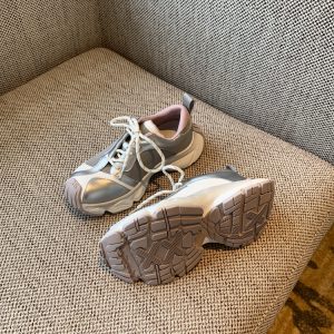 Color-Blocking Thick-Soled Dad Shoes for Women, Trendy 2025 Lace-Up Mesh Casual Sneakers, Versatile Y2K Style Sports Footwear