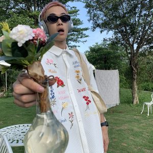 Colorful Floral Embroidered Waffle Short-Sleeve Shirt for Men and Women - American Retro Casual Loose Fit Summer Style