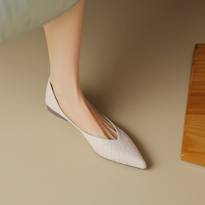 Comfortable Genuine Leather Woven Pointed Toe Flats for Women - Soft Sole Sheepskin Italian Style Footwear