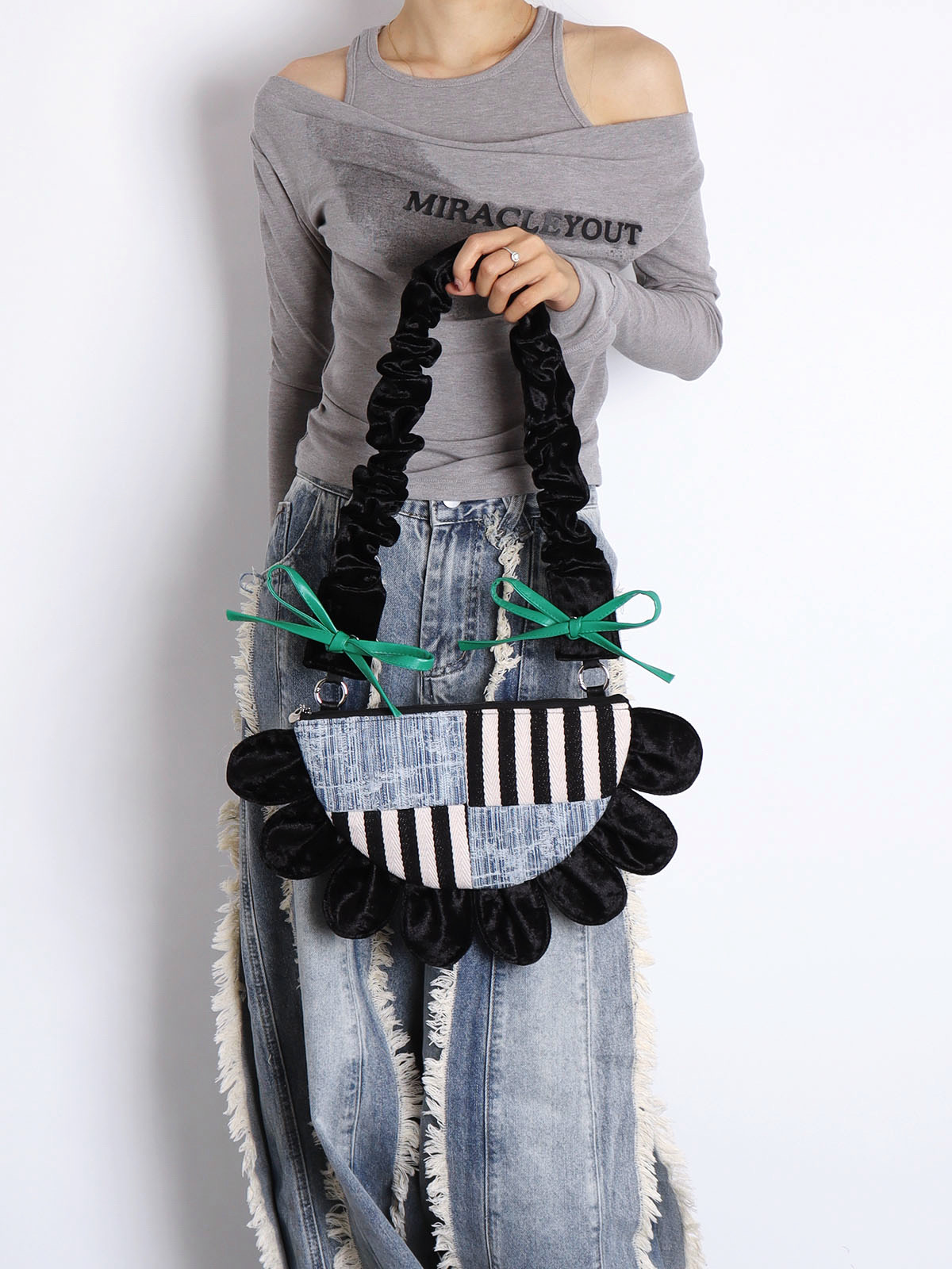 Contrasting Color Floral Underarm Bag - Spliced Denim Bow Half-Moon Crossbody Bag for Autumn & Winter, Niche Design Contrasting Color Floral Underarm Bag - Spliced Denim Bow Half-Moon Crossbody Bag for Autumn & Winter, Niche Design