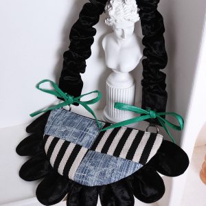 Contrasting Color Floral Underarm Bag - Spliced Denim Bow Half-Moon Crossbody Bag for Autumn & Winter, Niche Design