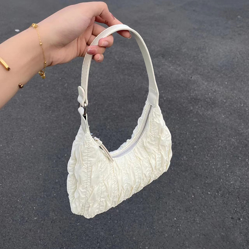 Cream Puff Cloud Ruffled Bag - 2023 Fashion Tote Shoulder Dumpling Style for Girls, Sweet and Cool Underarm Bag
