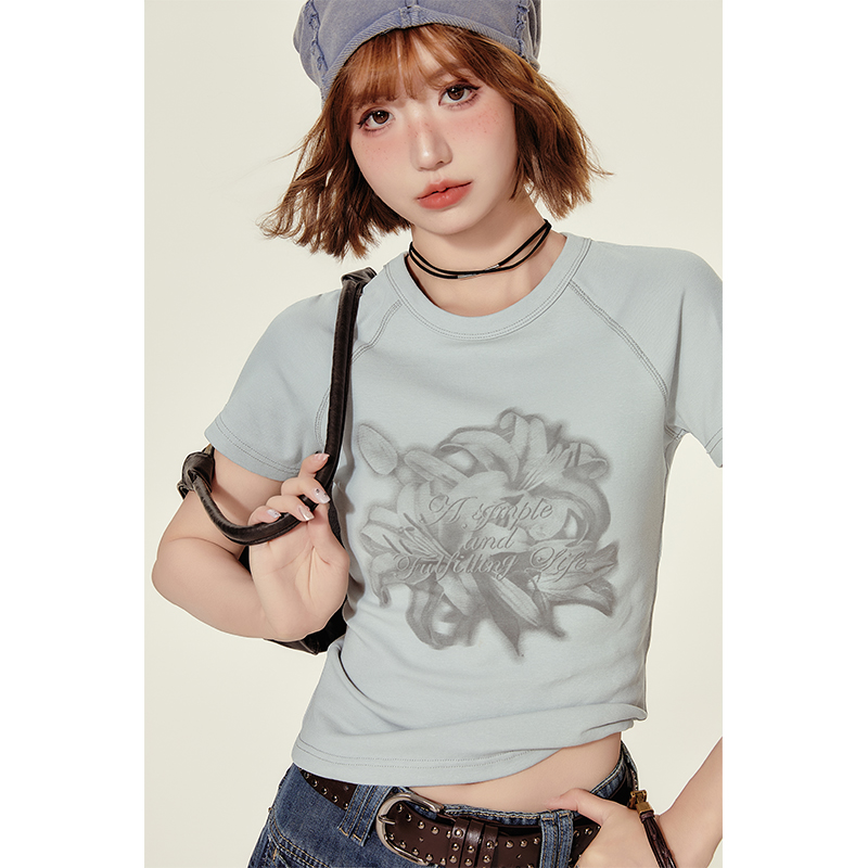 Cropped American Retro Raglan T-Shirt for Women, Short Sleeve Round Neck Top, Summer Style, Slim Fit, Trendy Y2K Fashion