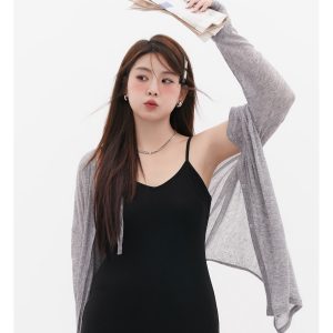 Curvy Paper Doll Cardigan - Stylish Lightweight Sun Protection Top for Effortless Layering