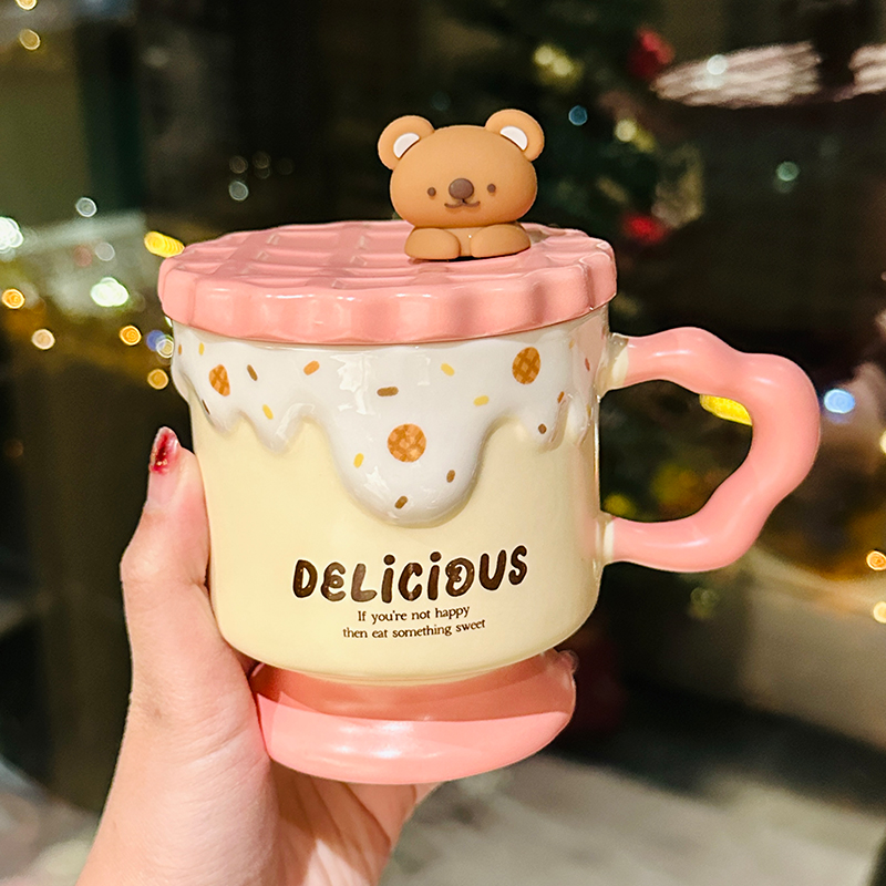 Cute Bear High-Foot Ice Cream Cup Girls' Coffee Mug with Lid and Spoon - Adorable Drinkware for Kids and Y2K Aesthetic Lovers
