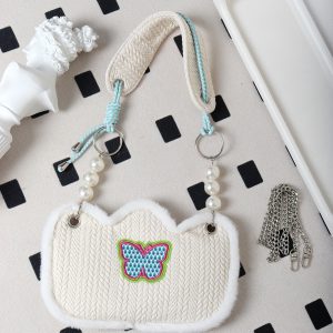 Cute Butterfly Plush Woven Shoulder Bag with Tulip Floral Design - Casual Crossbody Style for Everyday Use