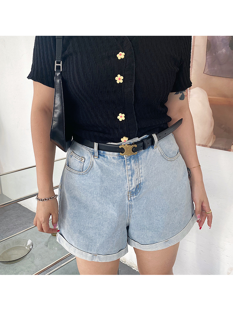 Cute Plus Size Knitted Cardigan - Fresh Design Button Short Sleeve Top for Slimming Style Cute Plus Size Knitted Cardigan - Fresh Design Button Short Sleeve Top for Slimming Style