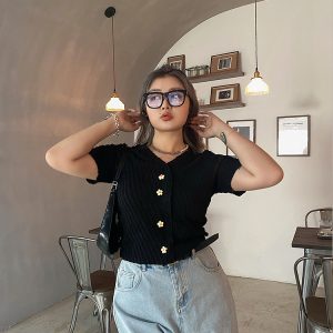 Cute Plus Size Knitted Cardigan - Fresh Design Button Short Sleeve Top for Slimming Style