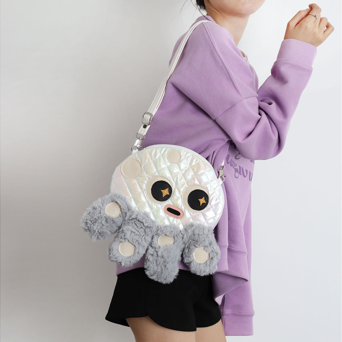 Cute Soft Plush Octopus Crossbody Bag - Fashionable Compact Underarm Bag in Korean Style, Versatile for Everyday Use Cute Soft Plush Octopus Crossbody Bag - Fashionable Compact Underarm Bag in Korean Style, Versatile for Everyday Use