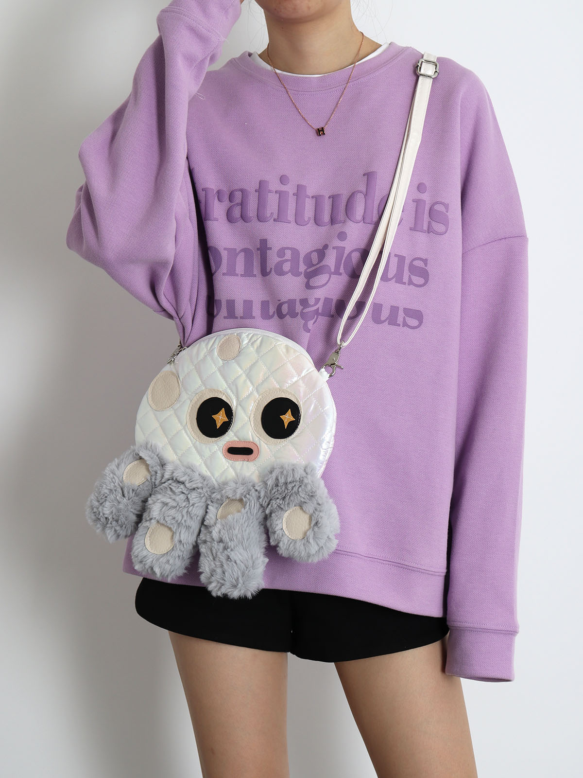 Cute Soft Plush Octopus Crossbody Bag - Fashionable Compact Underarm Bag in Korean Style, Versatile for Everyday Use Cute Soft Plush Octopus Crossbody Bag - Fashionable Compact Underarm Bag in Korean Style, Versatile for Everyday Use
