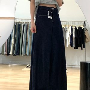 Dark Blue Wide-Leg Jeans for Plus-Size Women - 2025 Loose Fit, Flattering Casual Pants, Relaxed Style