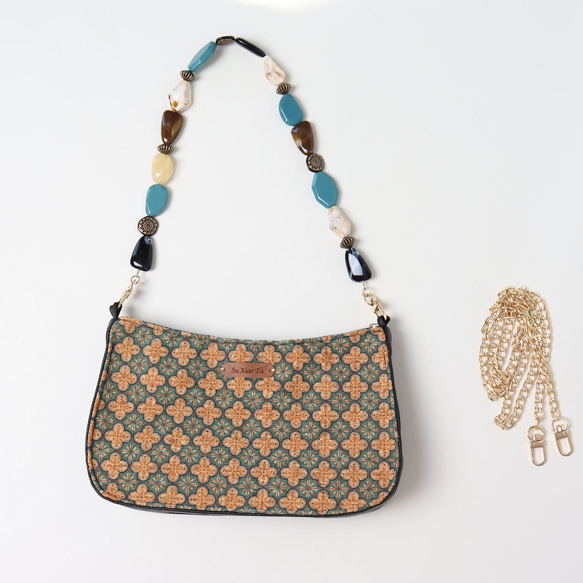 Double-Sided Floral Retro Underarm Bag with Beaded Strap, Vintage Chinese Style Hanfu Crossbody Bag, Unique Niche Design Double-Sided Floral Retro Underarm Bag with Beaded Strap, Vintage Chinese Style Hanfu Crossbody Bag, Unique Niche Design