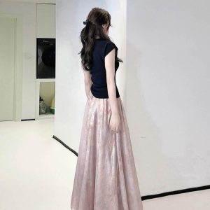 Dreamy High-Waisted Soft Smoke Chiffon Maxi Skirt - Light and Hazy Luster, Flowing Eight-Meter Swing Style for Spring and Summer
