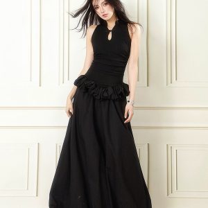Elegant Black Chinese Style Buttoned Puff Long Skirt - Slimming Hollow-Out Design, Perfect for Formal Ceremonies and Events