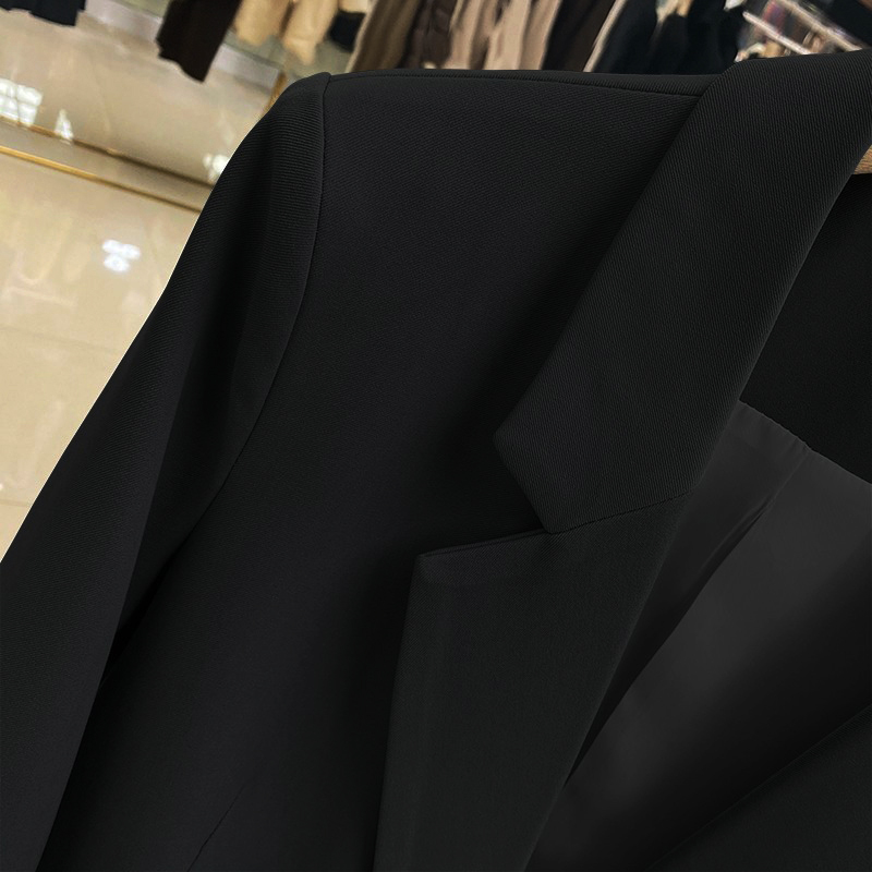 Elegant Black Suit Jacket for Women - Slim-Fit, Versatile Design for Autumn 2025, Perfect for Petite Sizes