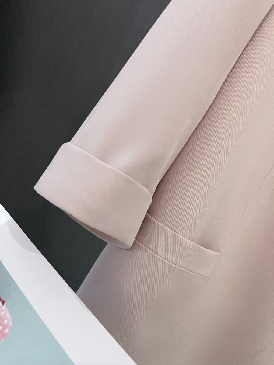 Elegant Nude Pink Blazer Jacket for Women - Thin Summer Style with Three-Quarter Sleeves, Trendy Fashion 2025 Elegant Nude Pink Blazer Jacket for Women - Thin Summer Style with Three-Quarter Sleeves, Trendy Fashion 2025