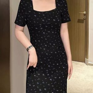 Elegant Plus Size Floral Maxi Dress - French Style, Waist-Cinching Design, Flattering Short Sleeves for Summer Curvy Fashion