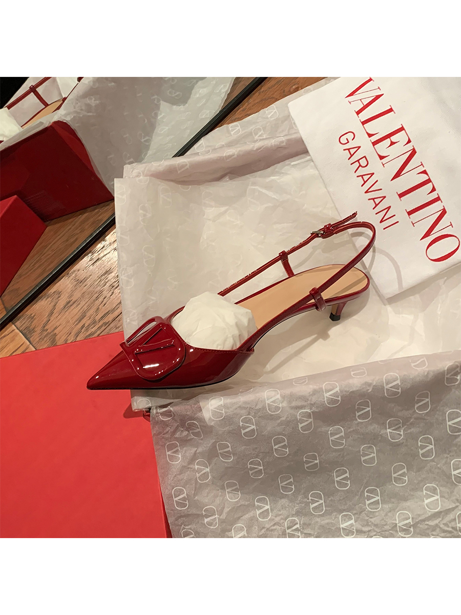 Elegant Pointed Toe High Heels for Women - Sheepskin Thin Heels, French Niche Design, V Family Backless Sandals for Summer Elegant Pointed Toe High Heels for Women - Sheepskin Thin Heels, French Niche Design, V Family Backless Sandals for Summer