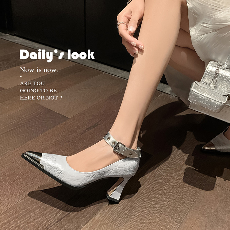 Elegant Pointed Toe High Heels with Ankle Strap for Women - Chic Italian Style Fashionable Footwear Elegant Pointed Toe High Heels with Ankle Strap for Women - Chic Italian Style Fashionable Footwear