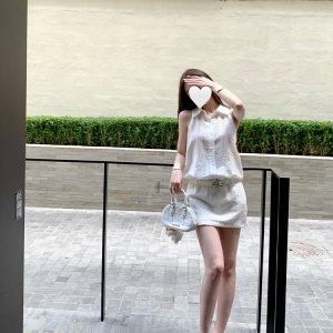 Elegant White Sleeveless Bodycon Dress in Cotton and Linen - Summer Prologue Style, Chic and Versatile for 90s and Y2K Fashion