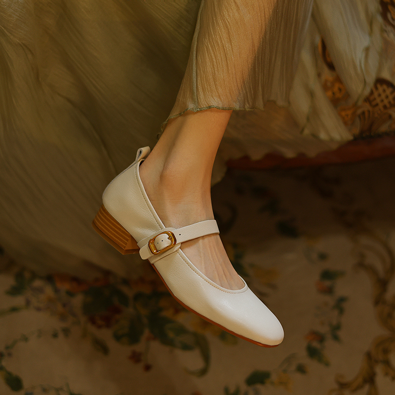 Elegant Women's Genuine Leather French Artistic Mid-Heel Round-Toe Mary Jane Flats - Stylish College Chic Footwear