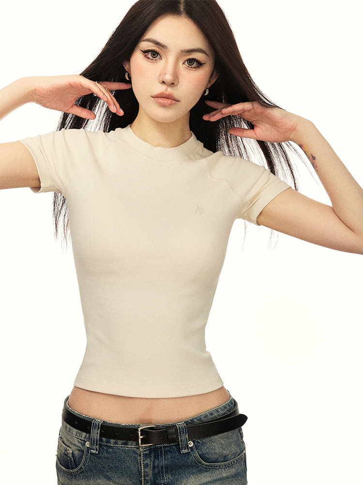 Embroidered American Letter Short Sleeve Cropped T-Shirt for Women, Slim Fit Summer 2025 Style, Trendy Y2K Fashion Embroidered American Letter Short Sleeve Cropped T-Shirt for Women, Slim Fit Summer 2025 Style, Trendy Y2K Fashion