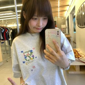 Embroidered Floral Letter Short-Sleeve T-Shirt for Women - Summer 2025 American Design, Unique Casual Top