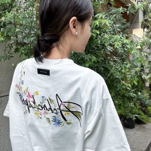 Embroidered Floral Rattan Short Sleeve T-Shirt for Women - Summer Trendy American Style High-End Straight Shoulder Top