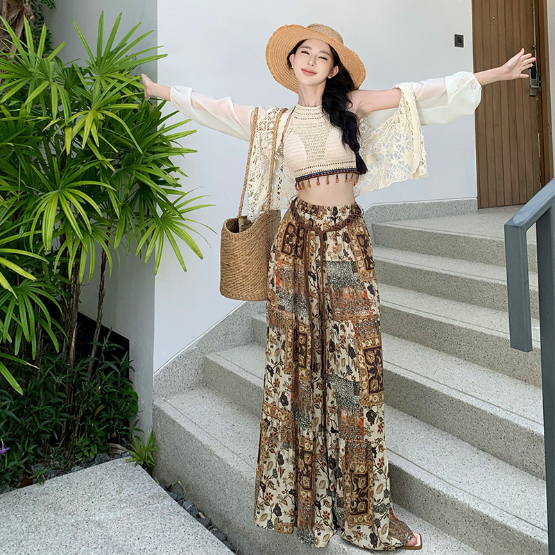 Exotic Floor-Length Printed Wide-Leg Pants Skirt with Beaded Camisole for French Style Seaside Vacation