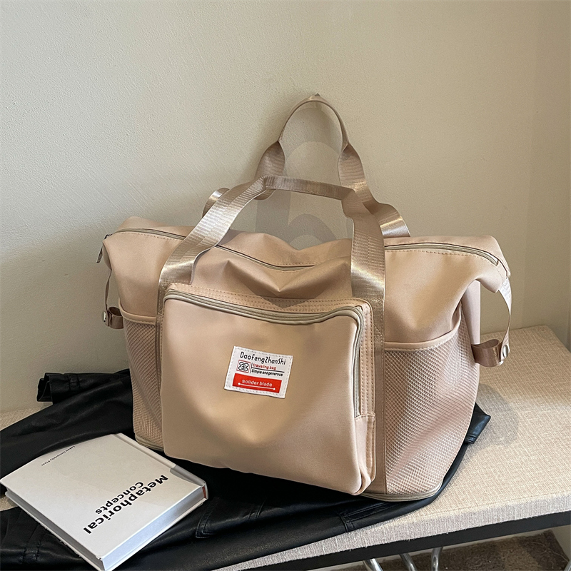 Extra Large Wheeled Travel Bag for Women - Large Capacity Portable Maternity Storage & Sports Gym Luggage Bag