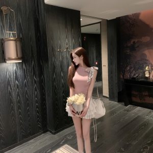 Fitted Irregular Style Tank Top - Luna 316 Design Sense with Pure Desire Aesthetic for Trendy 90s and Y2K Fashion