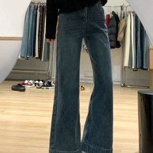 Flared Bell-Bottom Jeans for Petite Pear-Shaped Figures - Loose-Fitting Non-Sticking Pants for Thick Thighs and Wide Hips