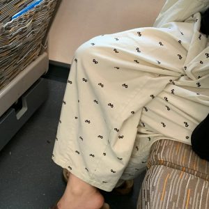 Flattering Floral Plus Size Wide-Leg Cropped Balloon Pants for Women - Casual Summer Style for Pear-Shaped Figures