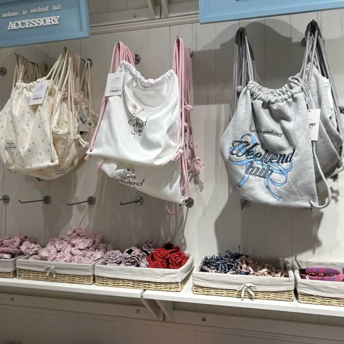 Floral Drawstring Small Backpack - Casual Canvas Tote Bag with Large Capacity for Commuting - Trendy Niche Design