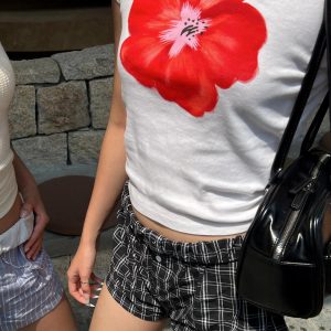 Floral Korean Style Short-Sleeve T-Shirt - Lightweight Slim-Fit Cotton Top for a Youthful Look