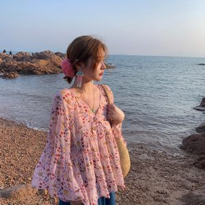 Floral Long Sleeve Chiffon Shirt for Women - Vintage 90s Style Loose Bell Sleeve Sun Protection Top