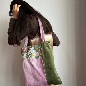 Floral Patchwork Velvet Tote Bag - Vintage Large-Capacity Commuter Shoulder Handbag for Casual Everyday Use