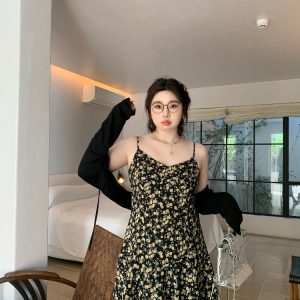 Floral Spaghetti Strap Dress with French V-Neck and Waist-Cinching Design - Midsummer Chic, Slimming Textured Skirt, Perfect for Daywear