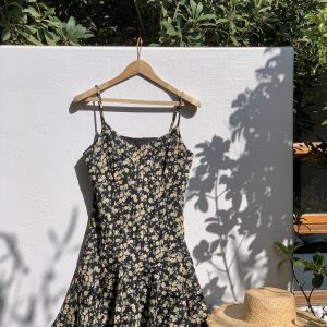 Floral Spaghetti Strap Dress with French V-Neck and Waist-Cinching Design - Midsummer Chic, Slimming Textured Skirt, Perfect for Daywear