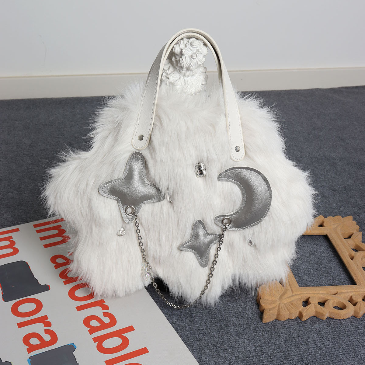 Fluffy Cloud Bag for Women - Niche High-End Long-Haired Handbag & Crossbody Bag for Autumn/Winter 2023, Cute and Stylish