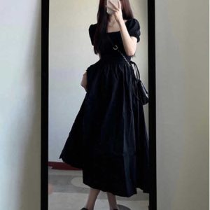 French Hepburn-Style Mid-Length Black Dress - Square Neck, Waist-Cinching, Elegant Casual Summer Dress for Women
