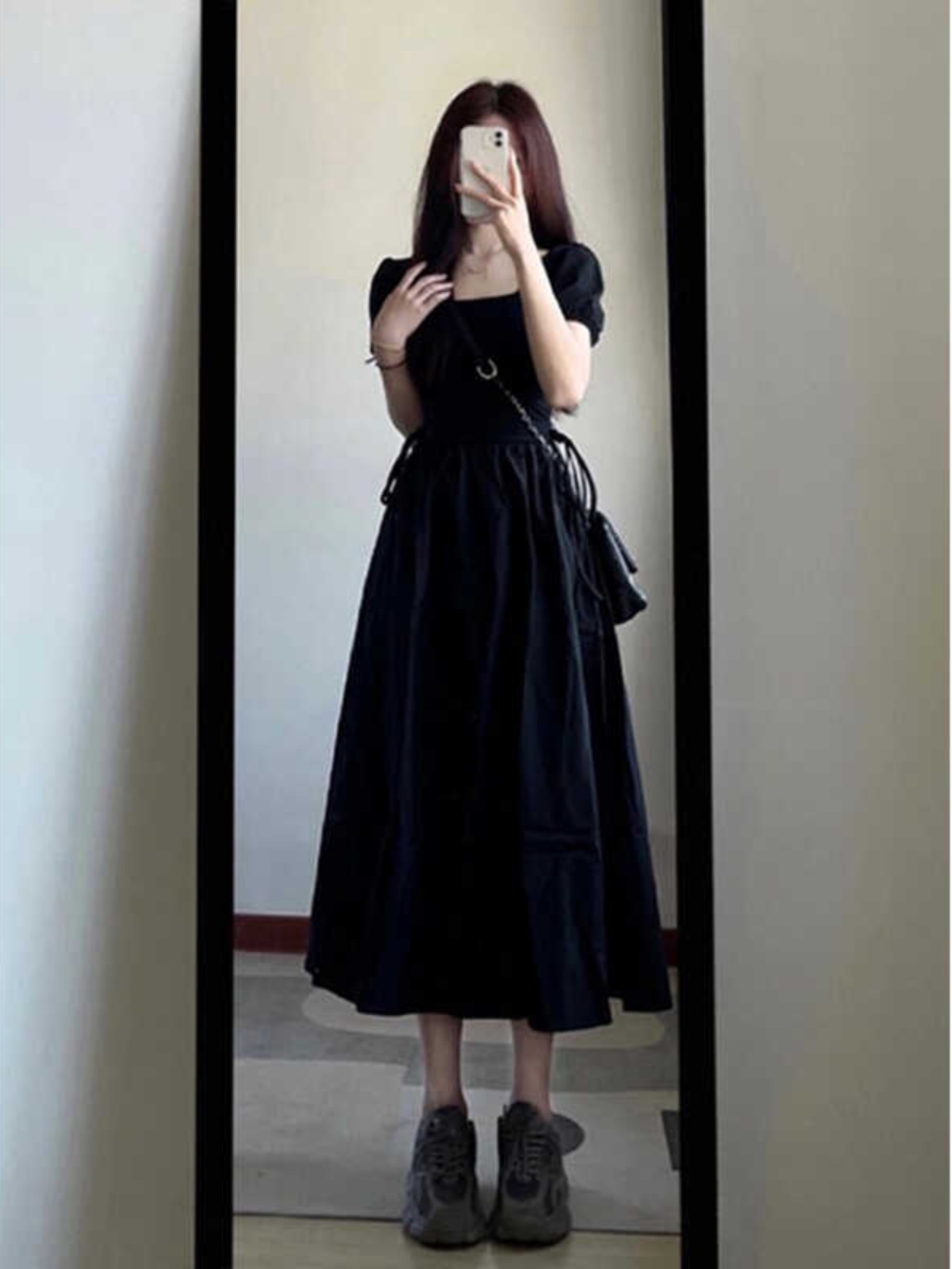 French Hepburn-Style Mid-Length Black Dress - Square Neck, Waist-Cinching, Elegant Casual Summer Dress for Women French Hepburn-Style Mid-Length Black Dress - Square Neck, Waist-Cinching, Elegant Casual Summer Dress for Women