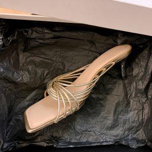 French Square-Toe Sheepskin Cross Strap High-Heeled Sandals for Women - Elegant Open-Toe Roman Style for Outdoor Wear