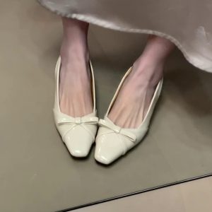 French Style Bow Tie Chunky Heel Open-Toe Sheepskin Sandals with Back Strap - Elegant Square Toe Flats for Women