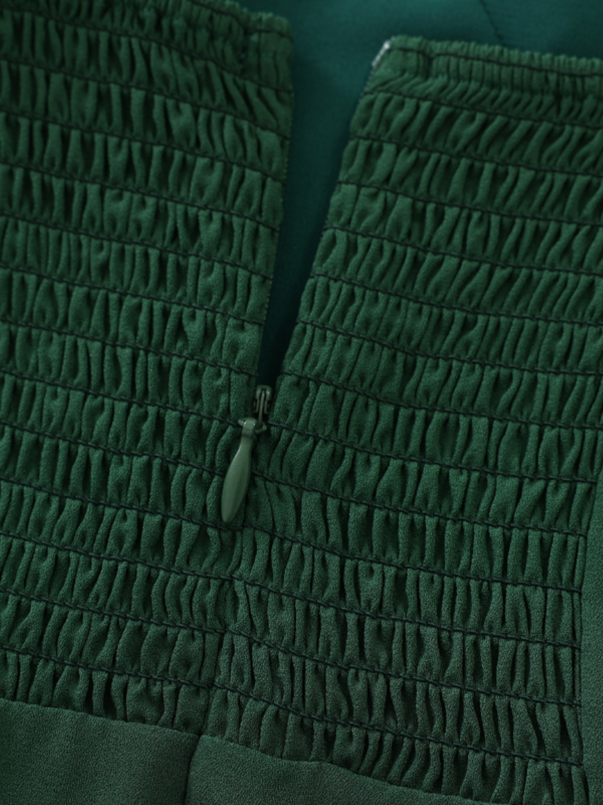 French Style Green Summer Dress 2025 with Side Slit and Spaghetti Straps - Women's Vacation Maxi Dress French Style Green Summer Dress 2025 with Side Slit and Spaghetti Straps - Women's Vacation Maxi Dress